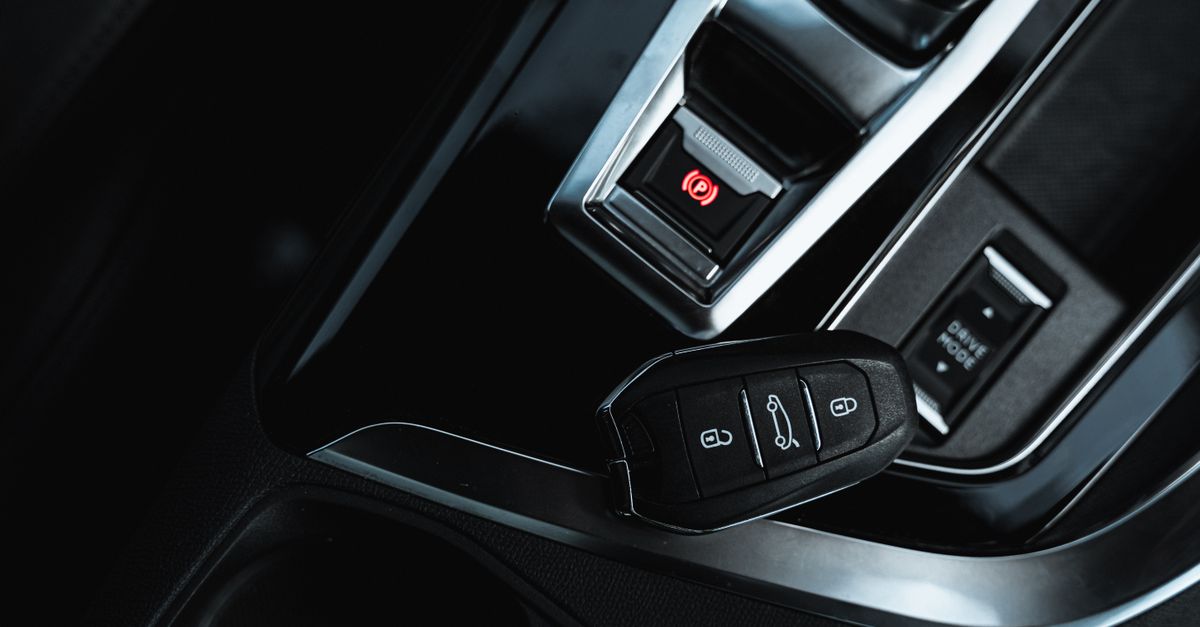 Honda car key fob — Fordham Locksmith Bronx