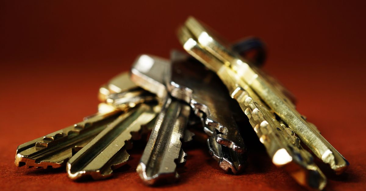 Just Moved Into a Bronx Apartment? Why to Rekey Day One — Fordham Locksmith Bronx