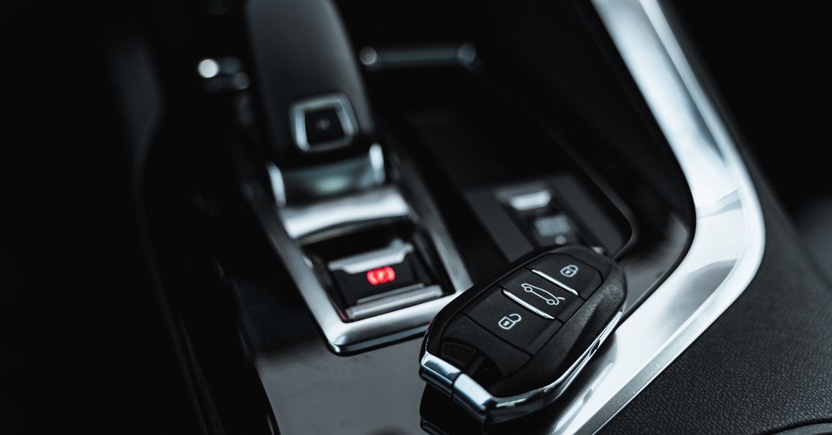 Modern Car Key Types And The Right Service For Each — Fordham Locksmith Bronx